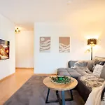 A&y Alpenchique Apartment
