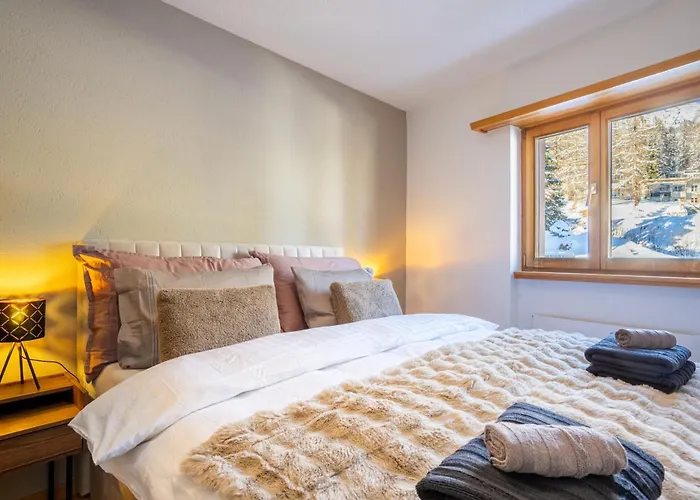 A&y Alpenchique Апартаменты Давос